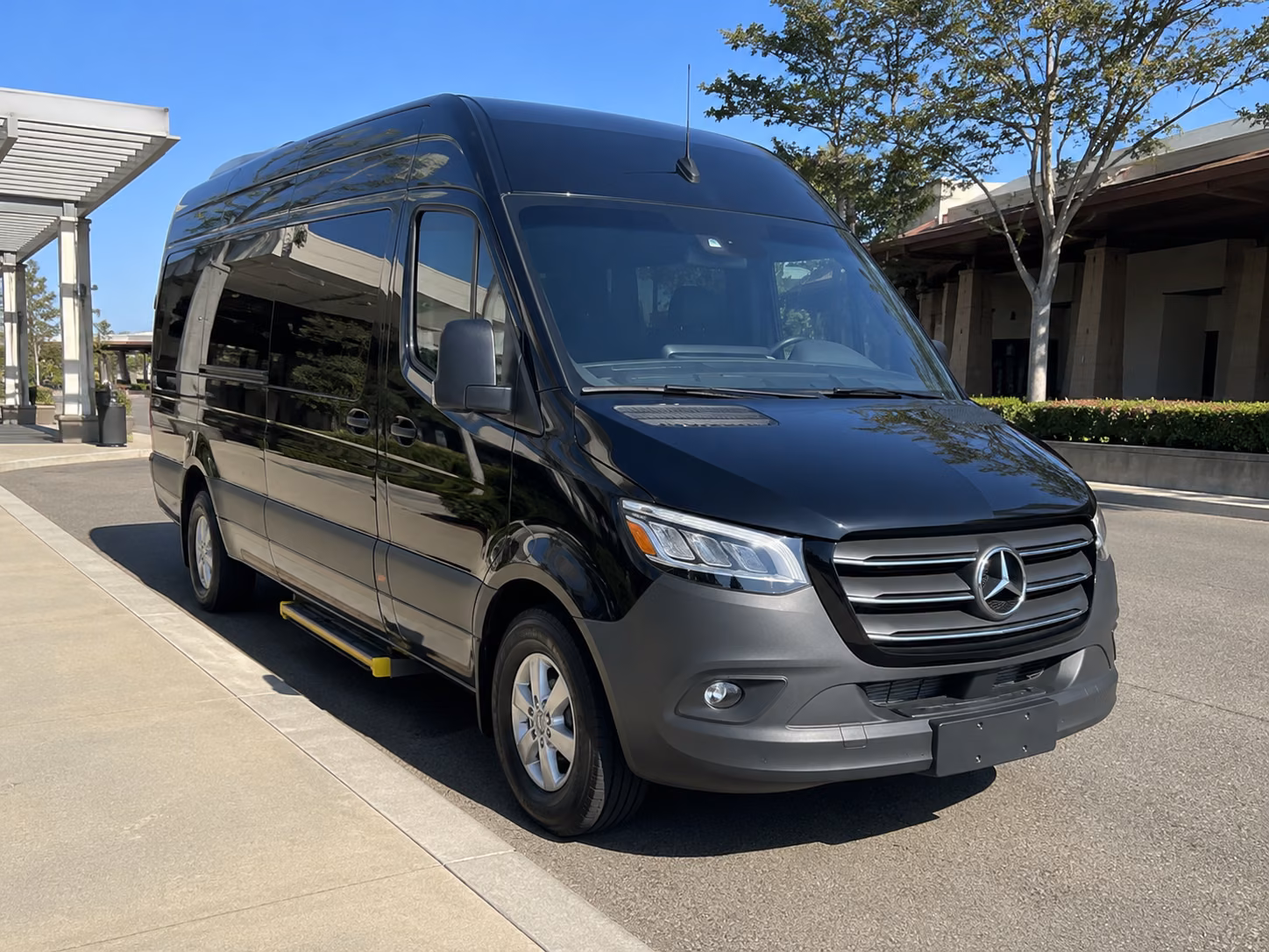 find the perfect transportation for your next corporate event 4