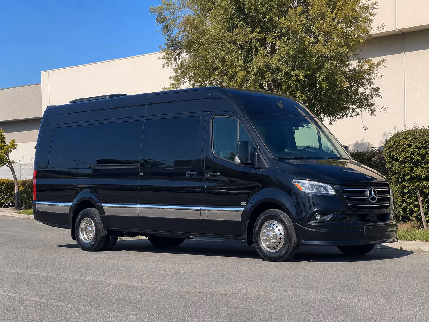 find the perfect transportation for your next wedding 3